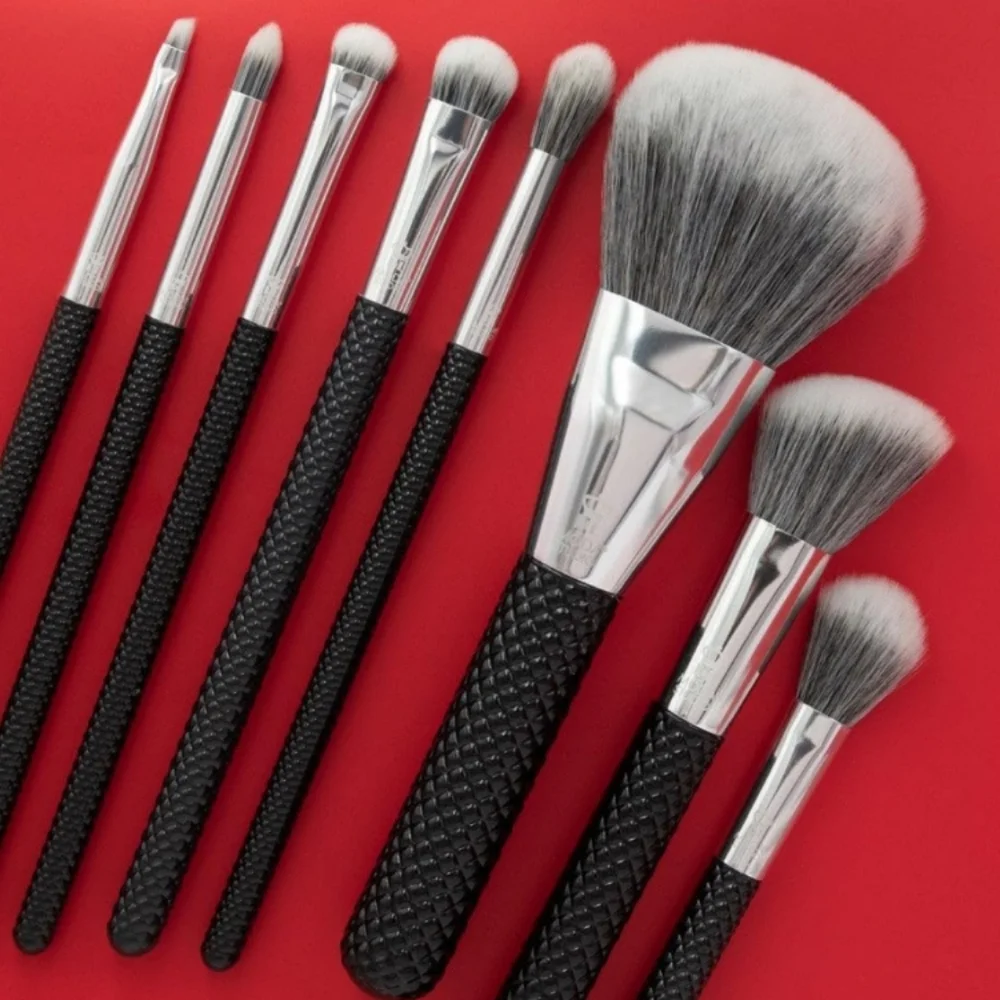🆕️Moda Studio by Royal & Langnickel - 8 Piece Brush Set